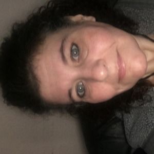 Meet your Posher, Theresa